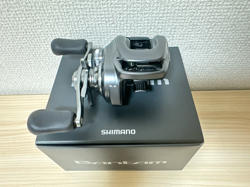 Shimano Baitcasting Reel 22 Bantam RIGHT Gear Ratio 6.2:1 Fishing Reel IN BOX