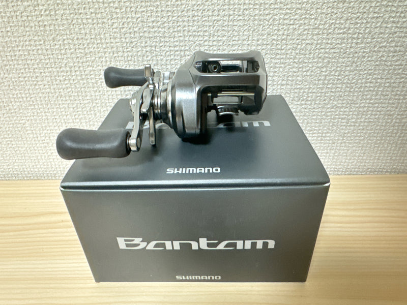 Shimano Baitcasting Reel 22 Bantam RIGHT Gear Ratio 6.2:1 Fishing Reel IN BOX