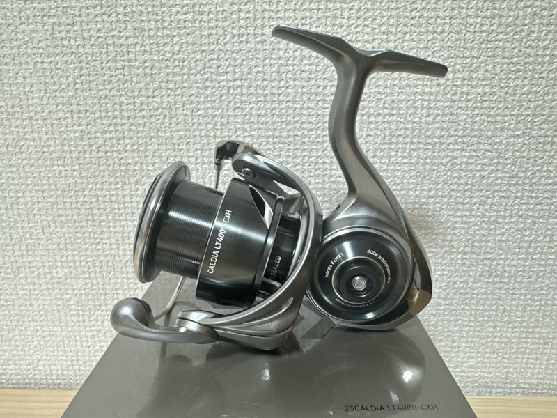 Daiwa Spinning Reel 25 CALDIA LT4000-CXH 6.2:1 Fishing Reel IN BOX