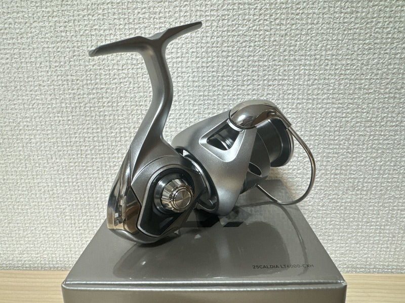 Daiwa Spinning Reel 25 CALDIA LT4000-CXH 6.2:1 Fishing Reel IN BOX