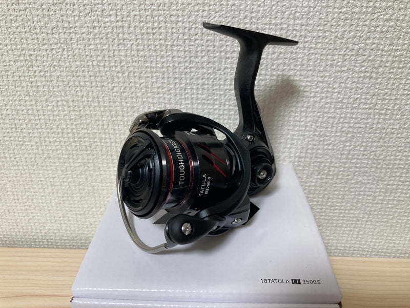 Daiwa Spinning Reel 18 TATULA LT2500S Gear Ratio 5.3:1 Fishing Reel IN BOX