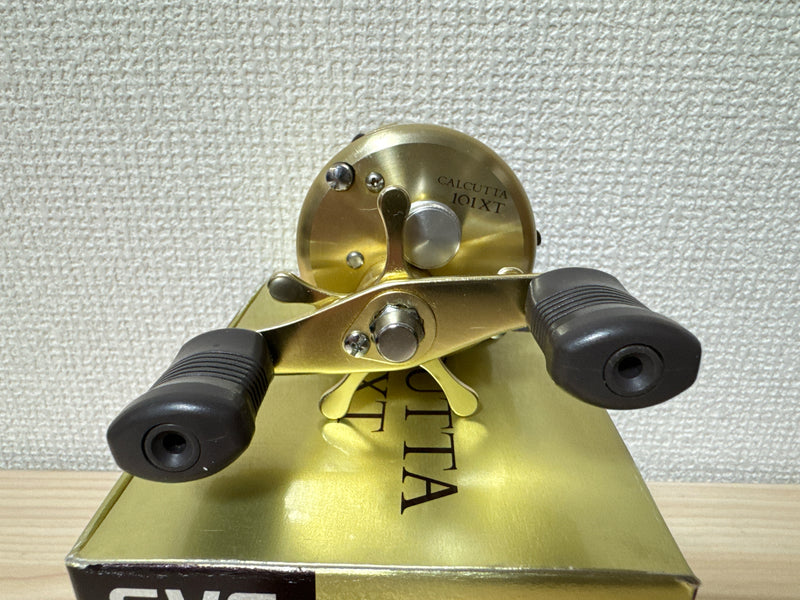 Shimano Baitcasting Reel 97 CALCUTTA 101XT Left Gear Ratio 5.8:1 Fishing Reel IN BOX