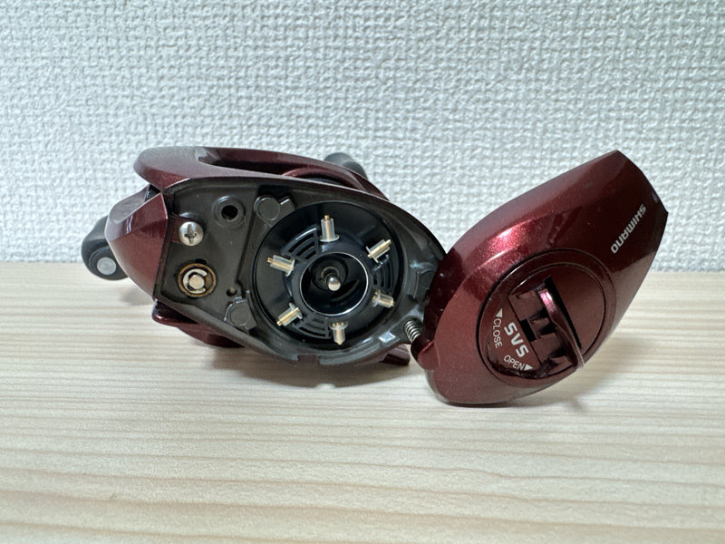 Shimano Baitcasting Reel 10 Scorpion XT 1000 Right Handed Gear Ratio 6.4:1