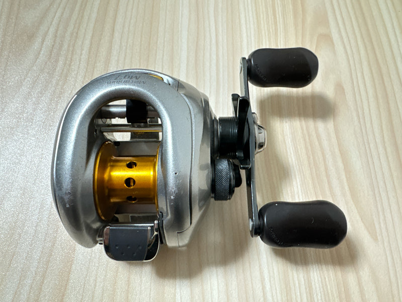 Shimano Baitcasting Reel 07 Metanium Mg7 Right RH522000 Gear Ratio 7.0:1 IN BOX