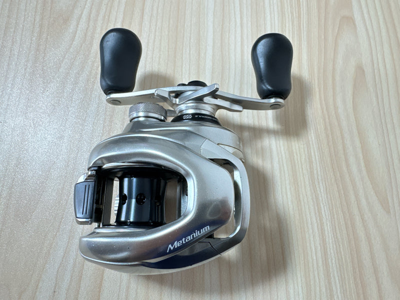 Shimano Baitcasting Reel 16 Metanium MGL HG Left Handed Gear Ratio 7.4:1 IN BOX
