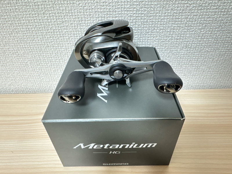 Shimano Baitcasting Reel 20 Metanium HG RIGHT Gear Ratio 7.1:1 Fishing Reel IN BOX