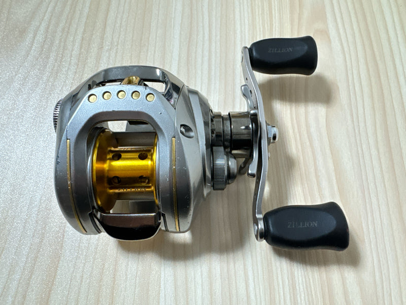 Daiwa Baitcasting Reel TEAM Daiwa ZILLION 100H Right Gear Ratio 6.3:1 IN BOX