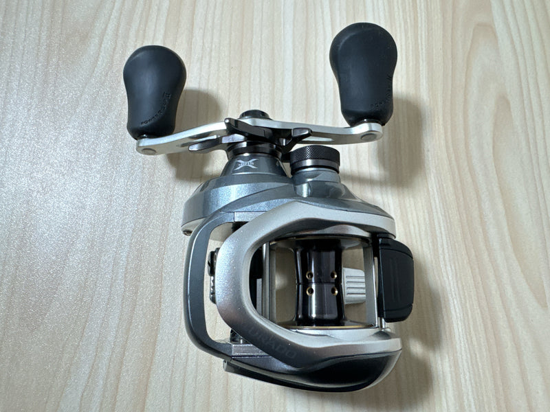 Shimano Baitcasting Reel 15 CURADO 200PG Right Gear Ratio 5.5:1 Fishing Reel IN BOX-2