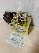 Shimano Baitcasting Reel 00 CALCUTTA CONQUEST 200 Right RH440200 Fishing IN BOX