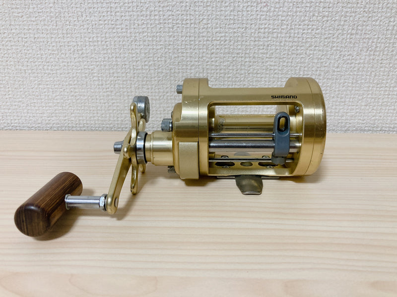 calcutta fishing reel price Shimano Baitcasting Reel CALCUTTA 700 Right Gear Ratio 4.7:1 Fishing R