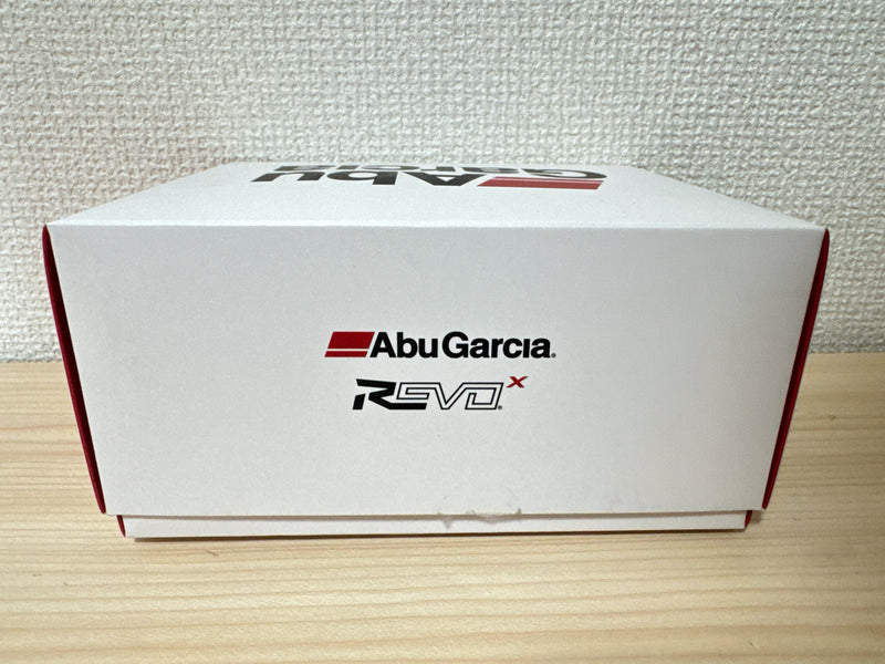 Abu Garcia Baitcasting Reel REVO 5 X-Winch Right 5.4:1 Fishing Reel IN BOX