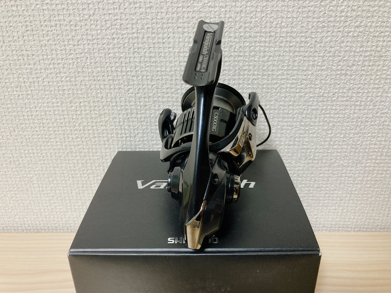 Shimano Spinning Reel 19 Vanquish C5000XG Gear Ratio 6.2:1 Fishing Reel IN BOX