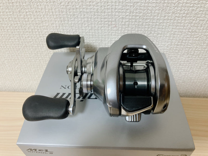 Shimano Baitcasting Reel 22 Metanium Shallow Edition Left 6.2:1 Fishing IN BOX