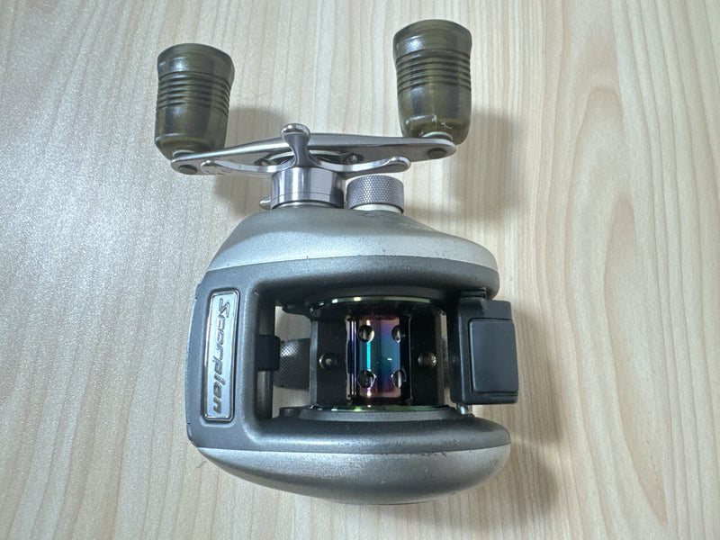 Shimano Baitcasting Reel 97 Scorpion Metanium XT Right Made In Japan