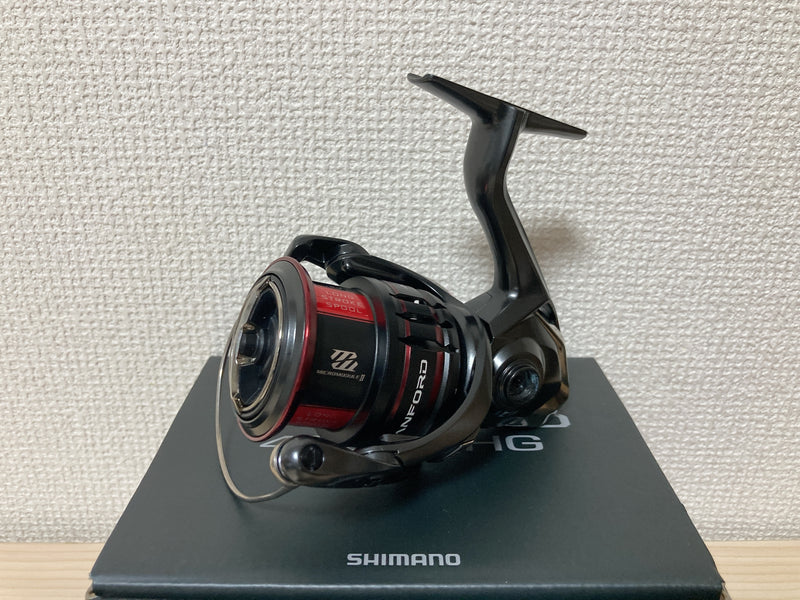 Shimano Spinning Reel 20 VANFORD 4000MHG Gear Ratio 5.8:1 Fsihing Reel IN BOX