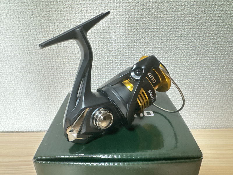 Shimano Spinning Reel 22 SAHARA C3000 Gear Ratio 5.0:1 Fishing Reel IN BOX