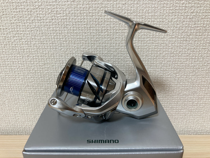 Shimano Spinning Reel 19 STRADIC C3000XG 6.4:1 Fishing Reel IN BOX