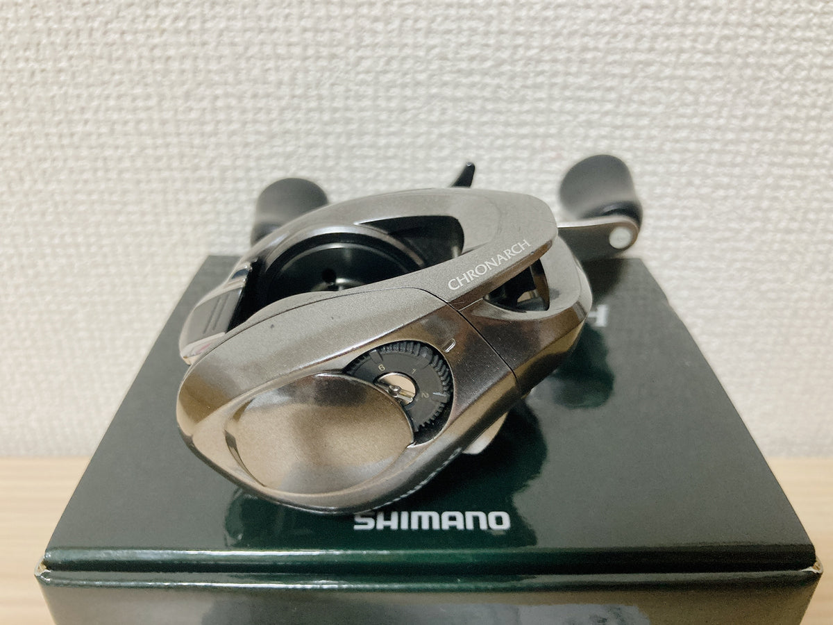 Shimano Baitcasting Reel 17 CHRONARCH MGL 151HG Left Gear Ratio 7.1:1