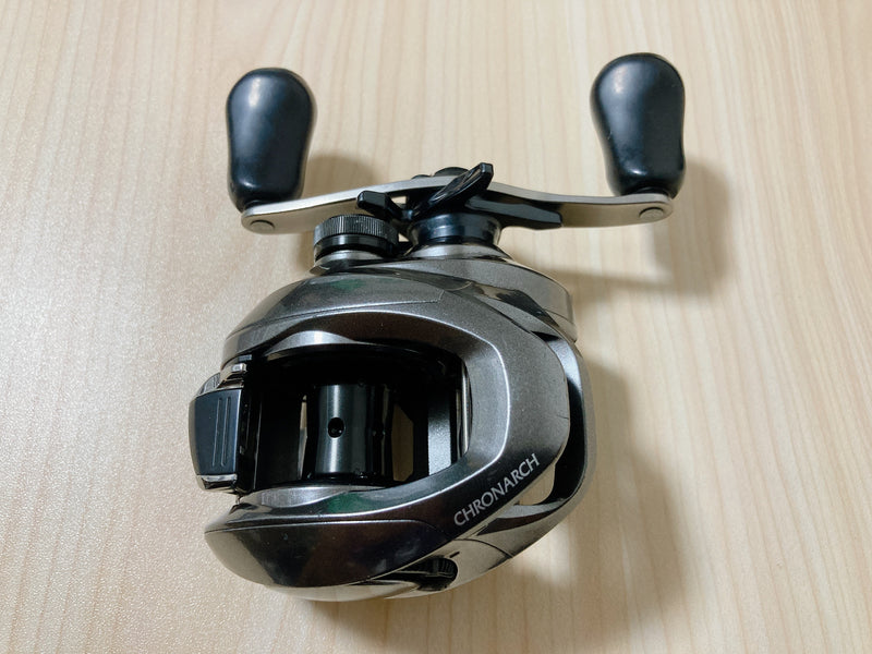 harga reel bc shimano 2017 Shimano Baitcasting Reel 17 CHRONARCH MGL 151HG Left Gear Ratio 7.1:1