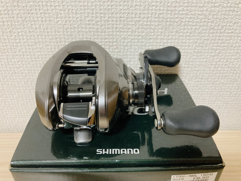 Shimano Baitcasting Reel 17 CHRONARCH MGL 150HG Right Bait 5RL041150 IN BOX