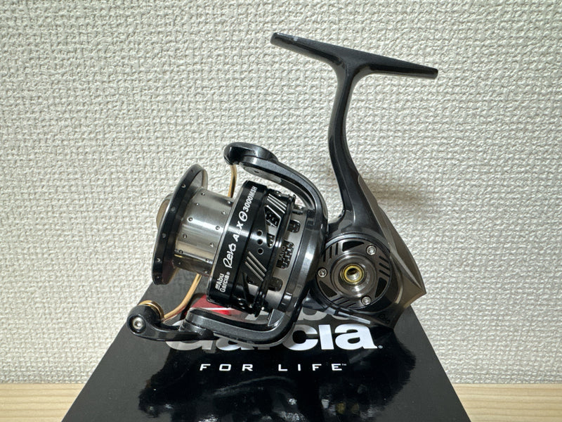 Abu Garcia Spinning Reel Revo ALX THETA 3000MSH