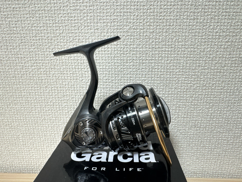 Abu Garcia Spinning Reel Revo ALX THETA 3000MSH