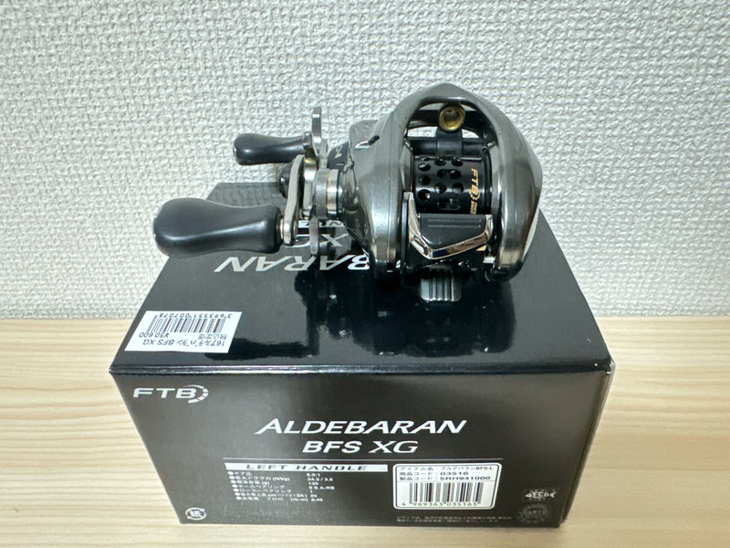 Shimano Baitcasting Reel 16 ALDEBARAN BFS XG Left Gear Ratio 8.0:1 IN BOX