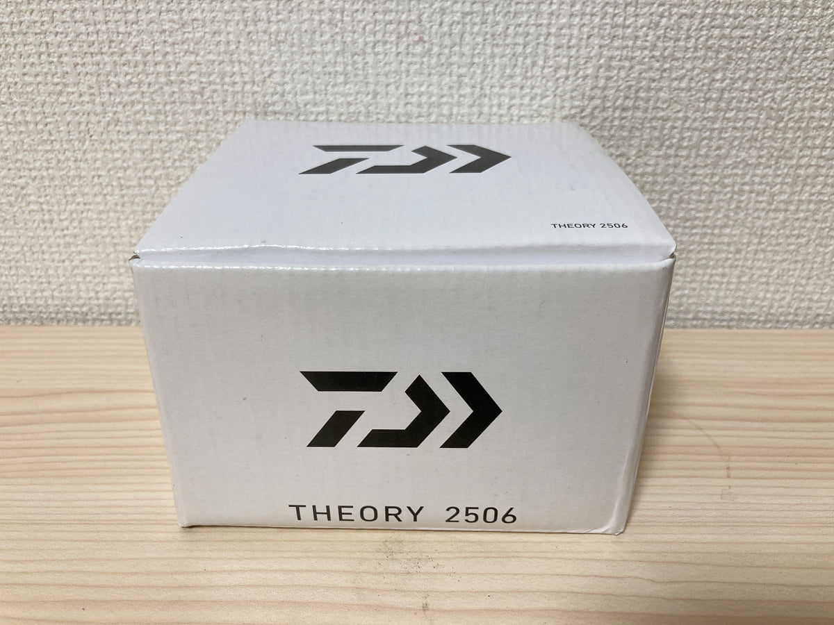 DAIWA 17 THEORY 2506 Spinning Reel IN BOX