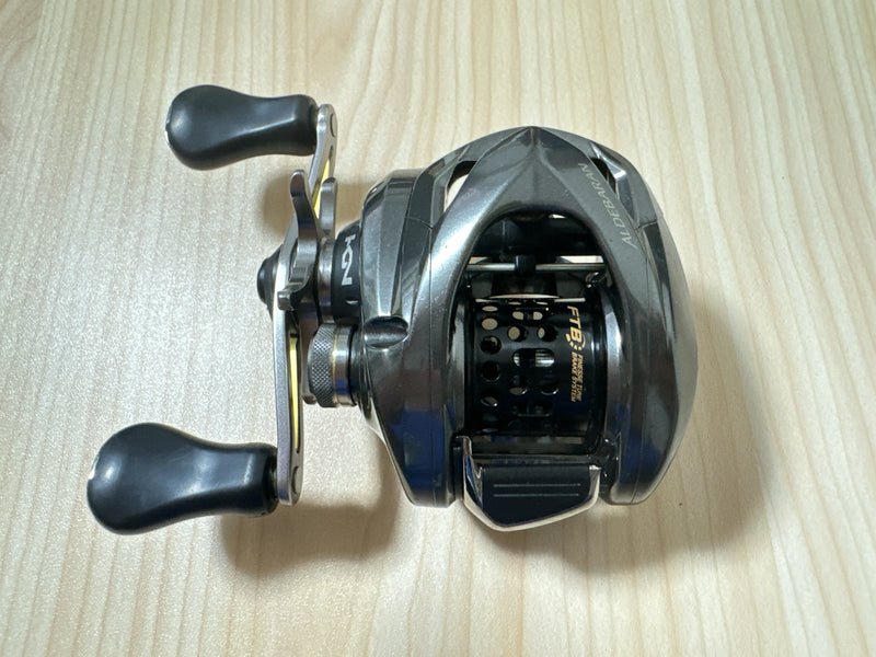 Shimano Baitcasting Reel 16 ALDEBARAN BFS XG Left Gear Ratio 8.0:1 IN BOX