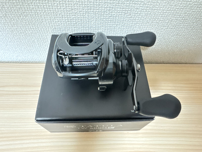 Daiwa Baitcasting Reel 21 TATULA TW 400HL Left handle NEW IN BOX