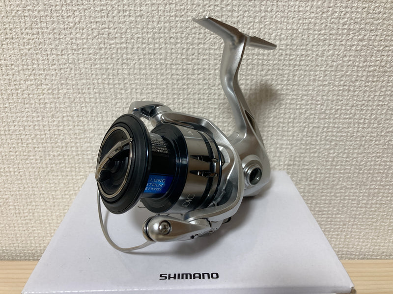 Shimano Spinning Reel 19 STRADIC 4000 Gear Ratio 5.3:1 Fishing Reel IN BOX