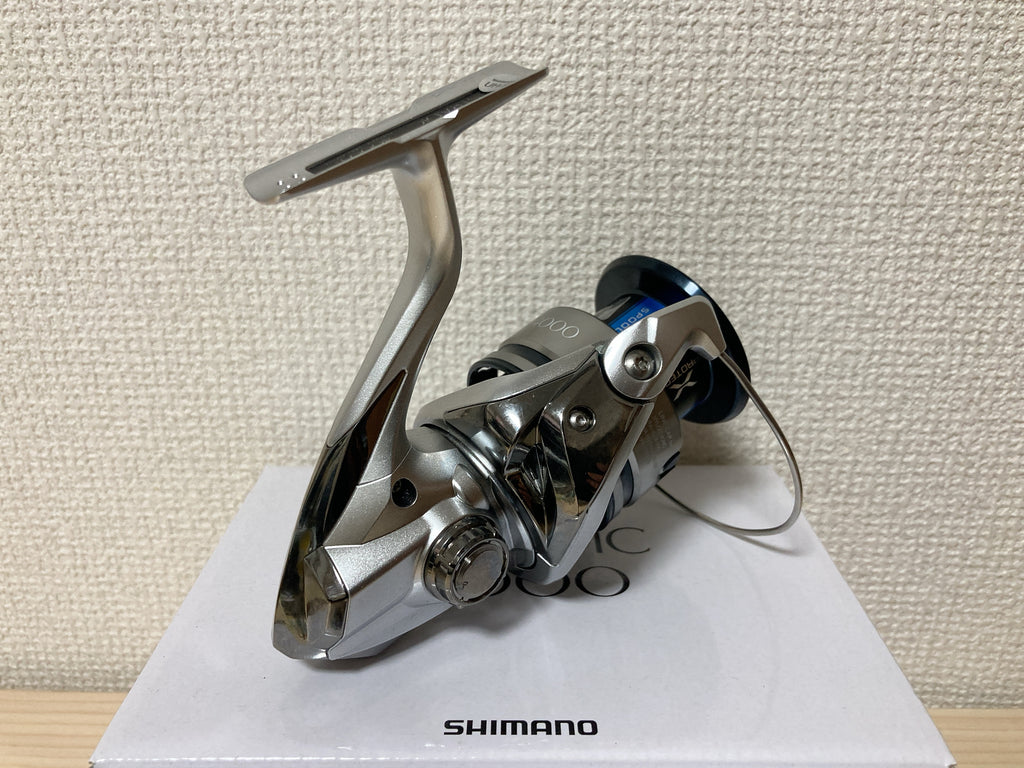 Shimano 19 Stradic 4000 Spinning Reel