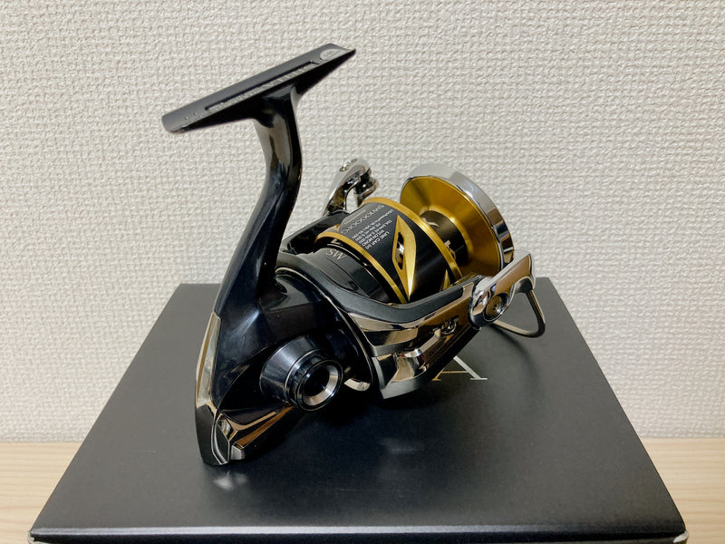 Shimano Spinning Reel 19 STELLA SW 10000PG Gear Ratio 4.9:1 Fishing Reel IN BOX