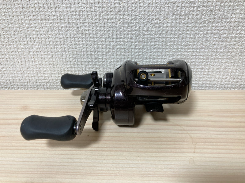 Shimano Baitcasting Reel 09 Scorpion XT 1500 Right Handed From Japan