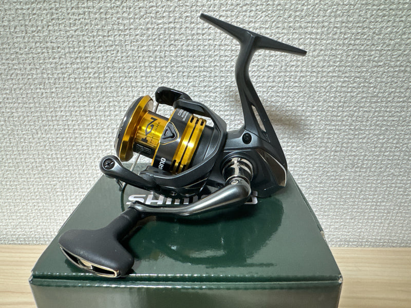 Shimano Spinning Reel 22 SAHARA C3000HG Gear Ratio 6.2:1 Fishing Reel IN BOX