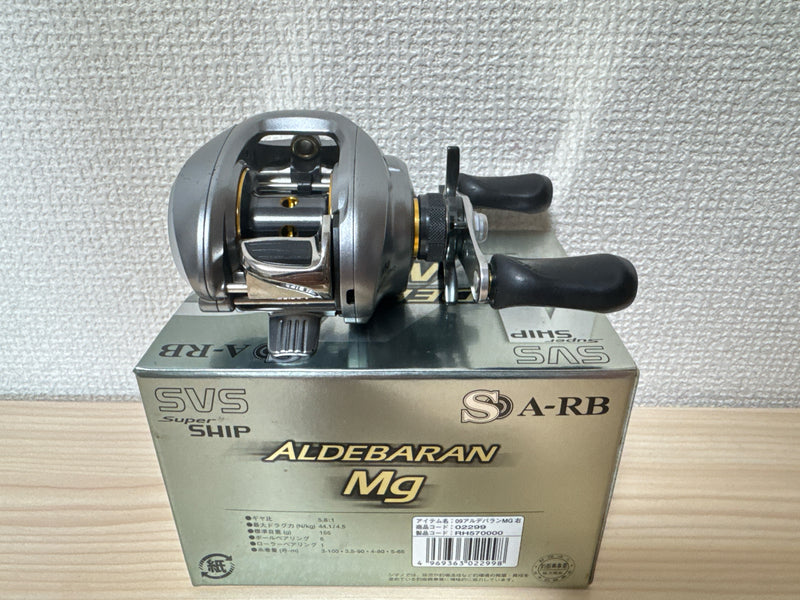 Shimano Baitcasting Reel 09 ALDEBARAN Mg Right Handed Gear Ratio 5.8:1 Fishing IN BOX