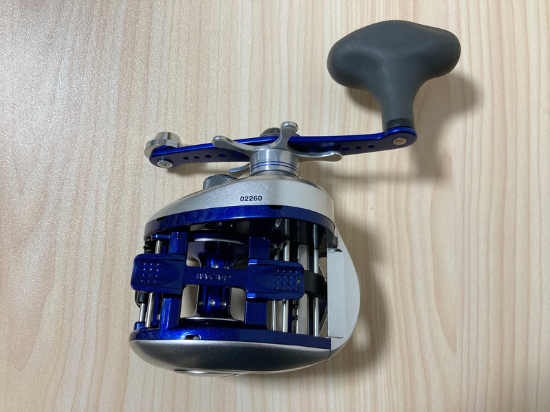 shimano curado 2 speed BFS Reel as this spool offers a lower start up inertia that works more efficiently with every cast to reach greater distances Shimano Curado DC Baitcasting Reel