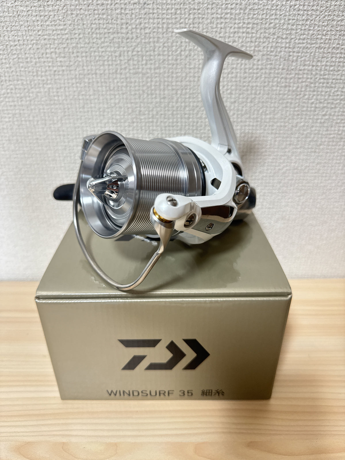 DAIWA Spinning Reel 17 Wind Surf 35 Fine Thread genuine From Japan