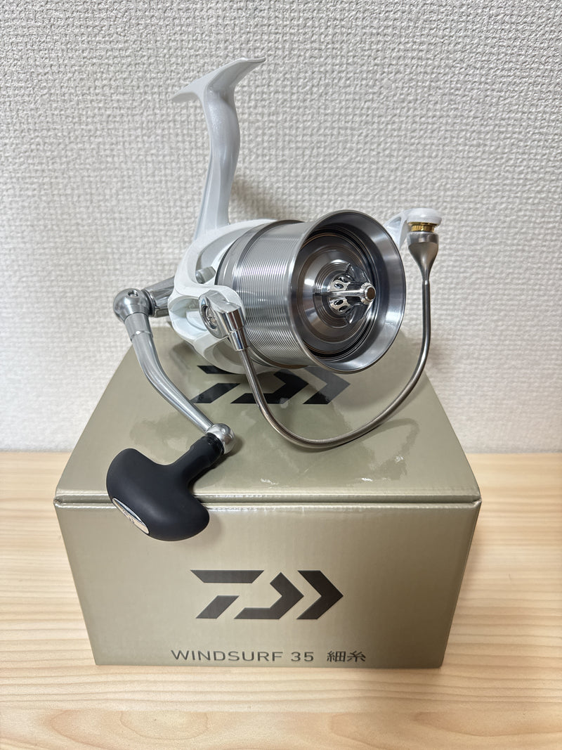 buy daiwa reels japan Spinning Reel 17 Wind Surf 35 Fine Thread genuine From Gekka Bijin (Moonlight Beauty) Daiwa 17 Windsurf 35 Thin