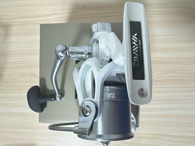 DAIWA Spinning Reel 17 Wind Surf 35 Fine Thread genuine From Japan
