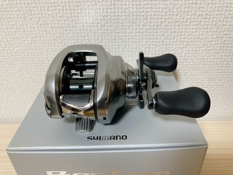 baitcaster shimano bantam fishing reel Shimano Baitcasting Reel 18 Bantam MGL PG Right Gear Ratio 5.5:1 Fishi