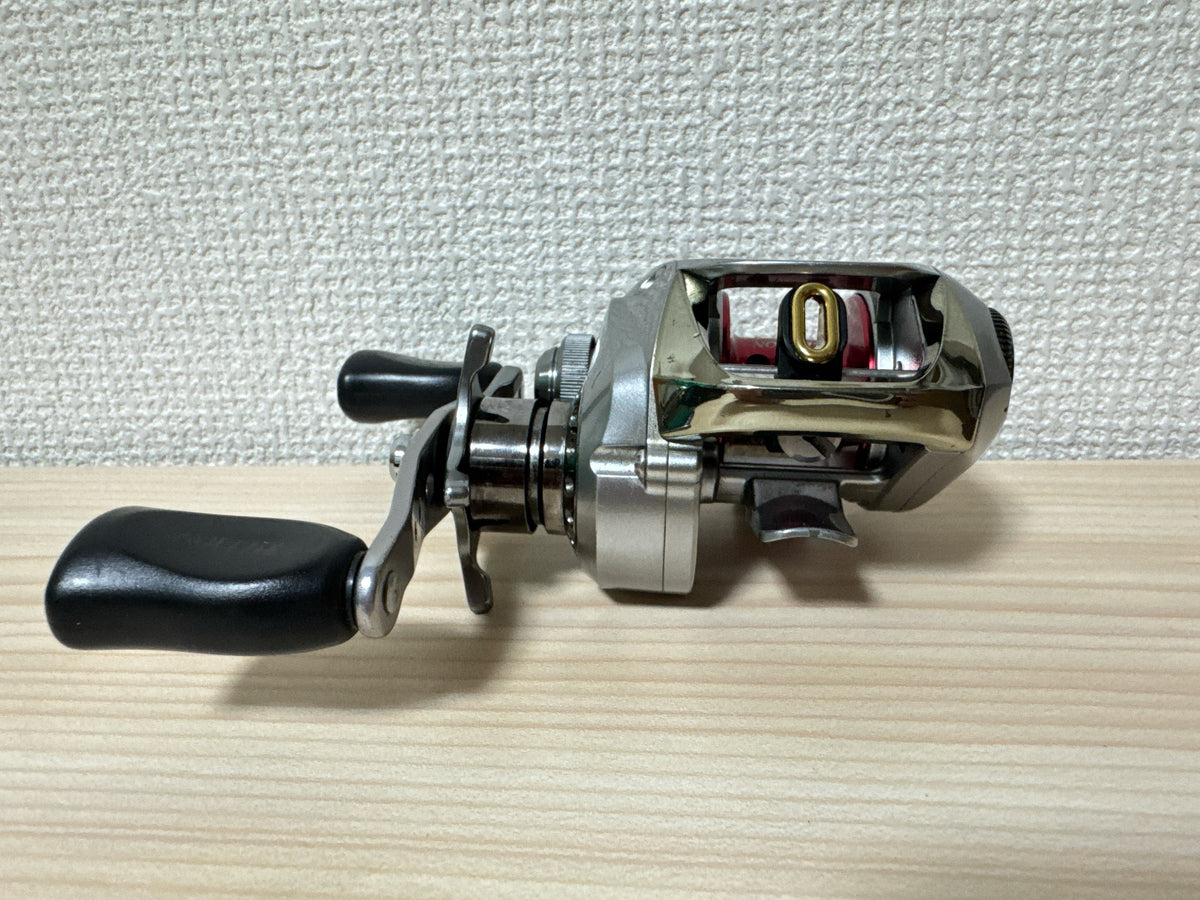 リール TEAM DAWA ZILLION 100SH s-l400.jpg