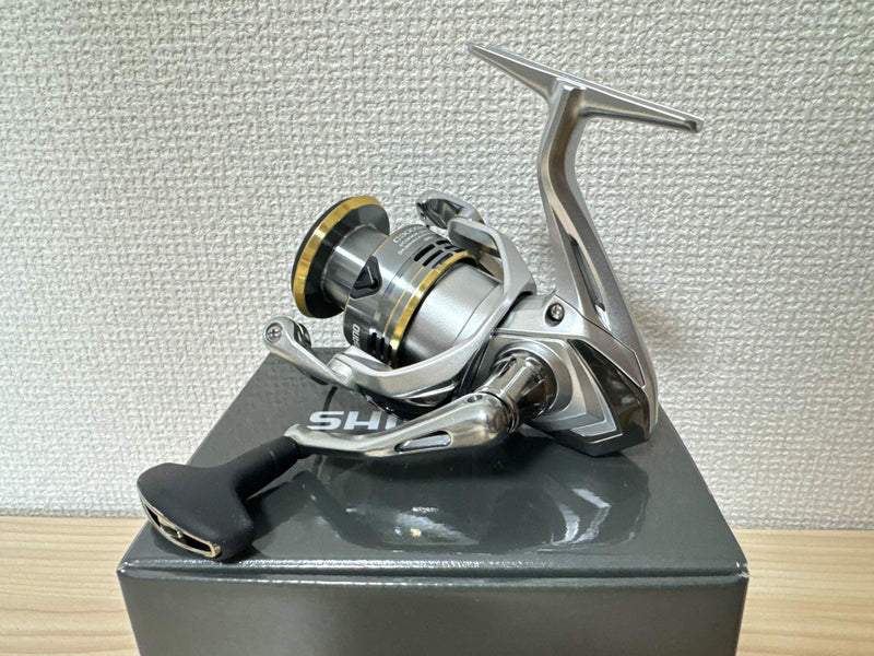 Shimano Spinning Reel 23 SEDONA C3000HG Gear Ratio 6.2:1 Fishing Reel IN BOX