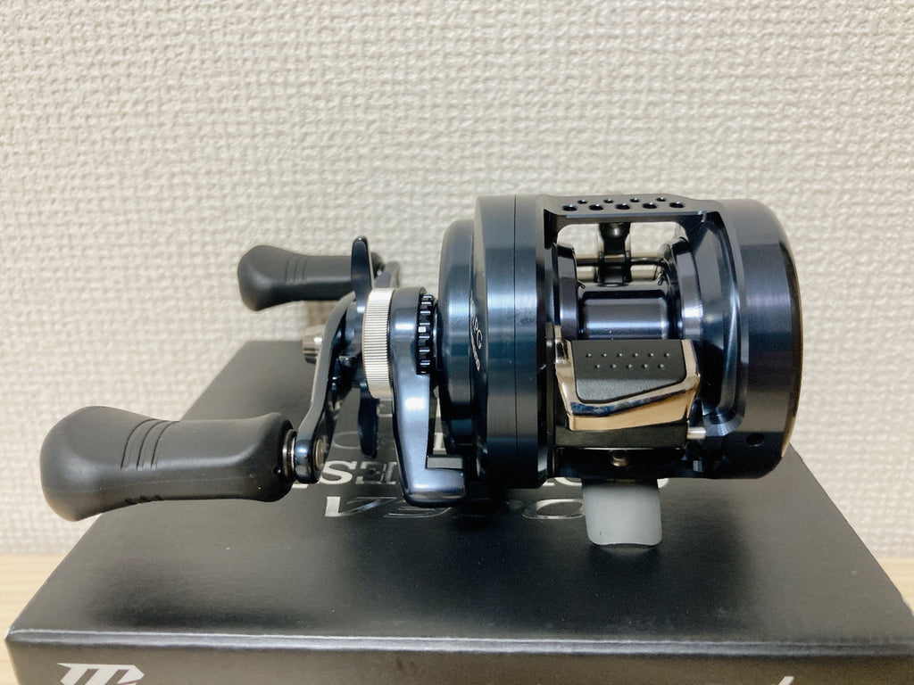 Shimano Baitcasting Reel 20 OCEA CONQUEST Limited 201PG Left 4.8:1 IN BOX