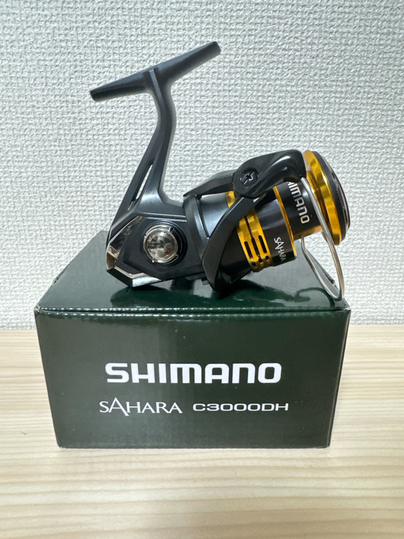 Shimano Spinning Reel 22 SAHARA C3000DH Gear Ratio 5.0:1 Fishing Reel IN BOX