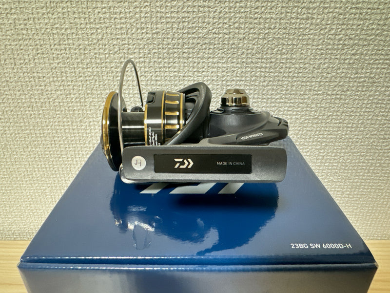 daiwa 23bg sw spinning reel 23 BG 5000D-CXH Gear Ratio 6.2:1 Fishing Reel I slip even when wet and easy to grip with added power Daiwa 23 BG SW 14000-H