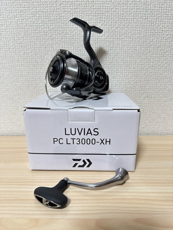 Daiwa Spinning Reel 24 LUVIAS PC LT3000-XH Gear Ratio 6.2:1 Fishing Reel IN BOX