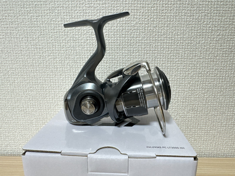 Daiwa Spinning Reel 24 LUVIAS PC LT3000-XH Gear Ratio 6.2:1 Fishing Reel IN BOX