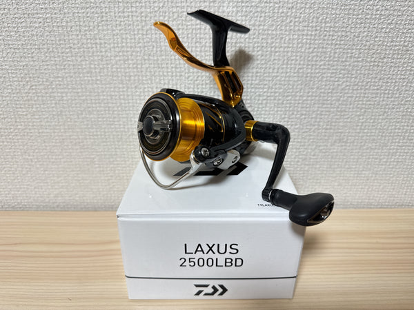 Daiwa Spinning Reel 19 LAXUS 2500LBD Gear Ratio 5.3:1 Fishing Reel IN BOX