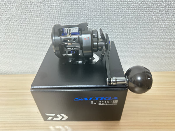 Daiwa 17 SALTIGA BJ 200-HL Baitcasting Reel for Jigging From Japan